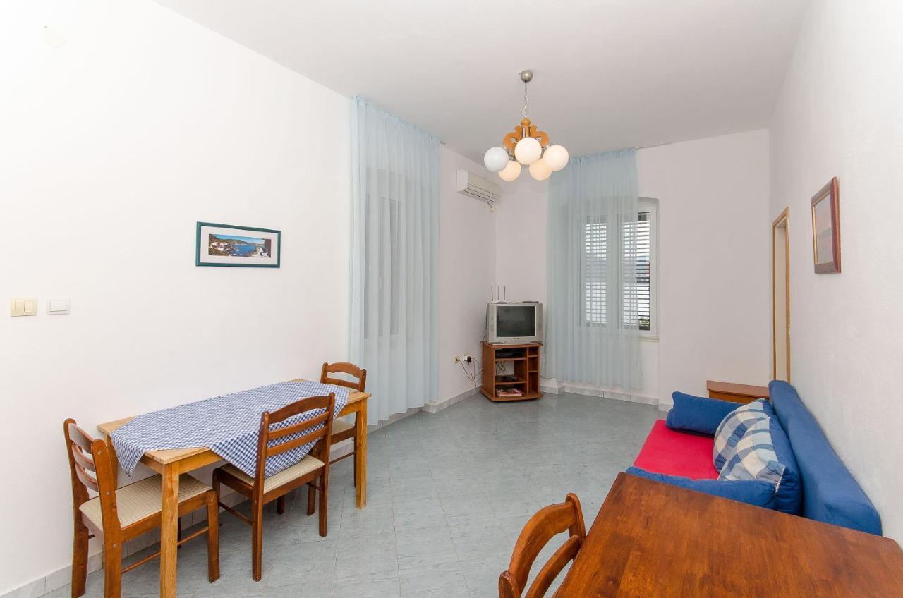 Apartments Ivanka Vis Exterior foto